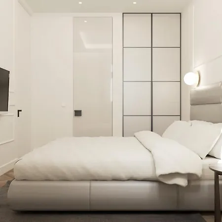 Apartament Plaza