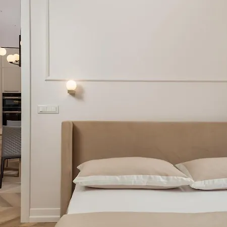 Plaza Apartament