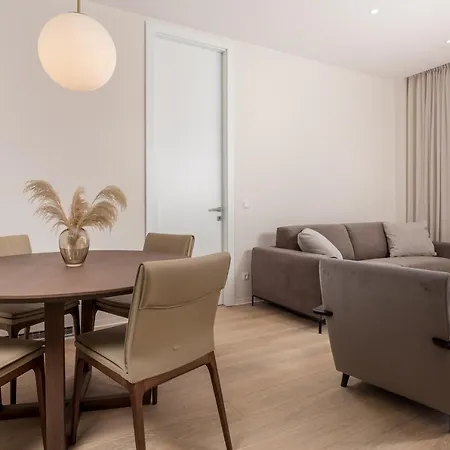 Plaza Apartament