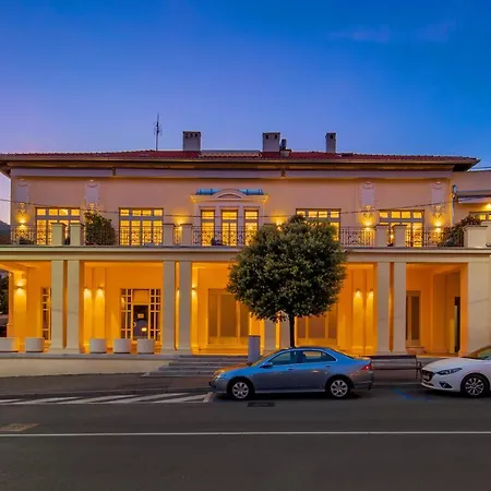 Apartment Plaza Opatija